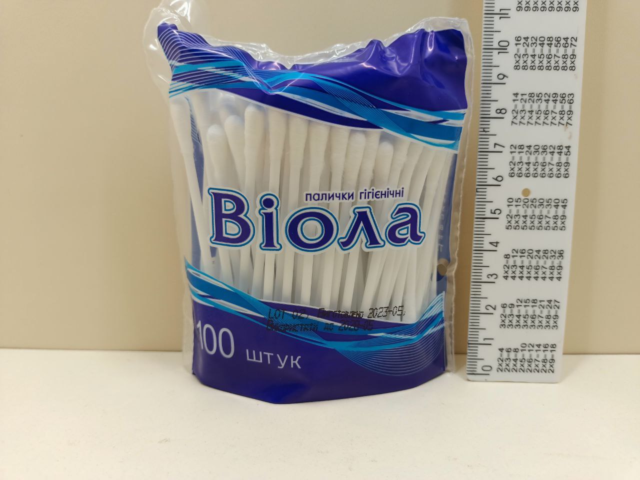 Ватні палички “Віола” 100 шт в поліетиленовій упаковці