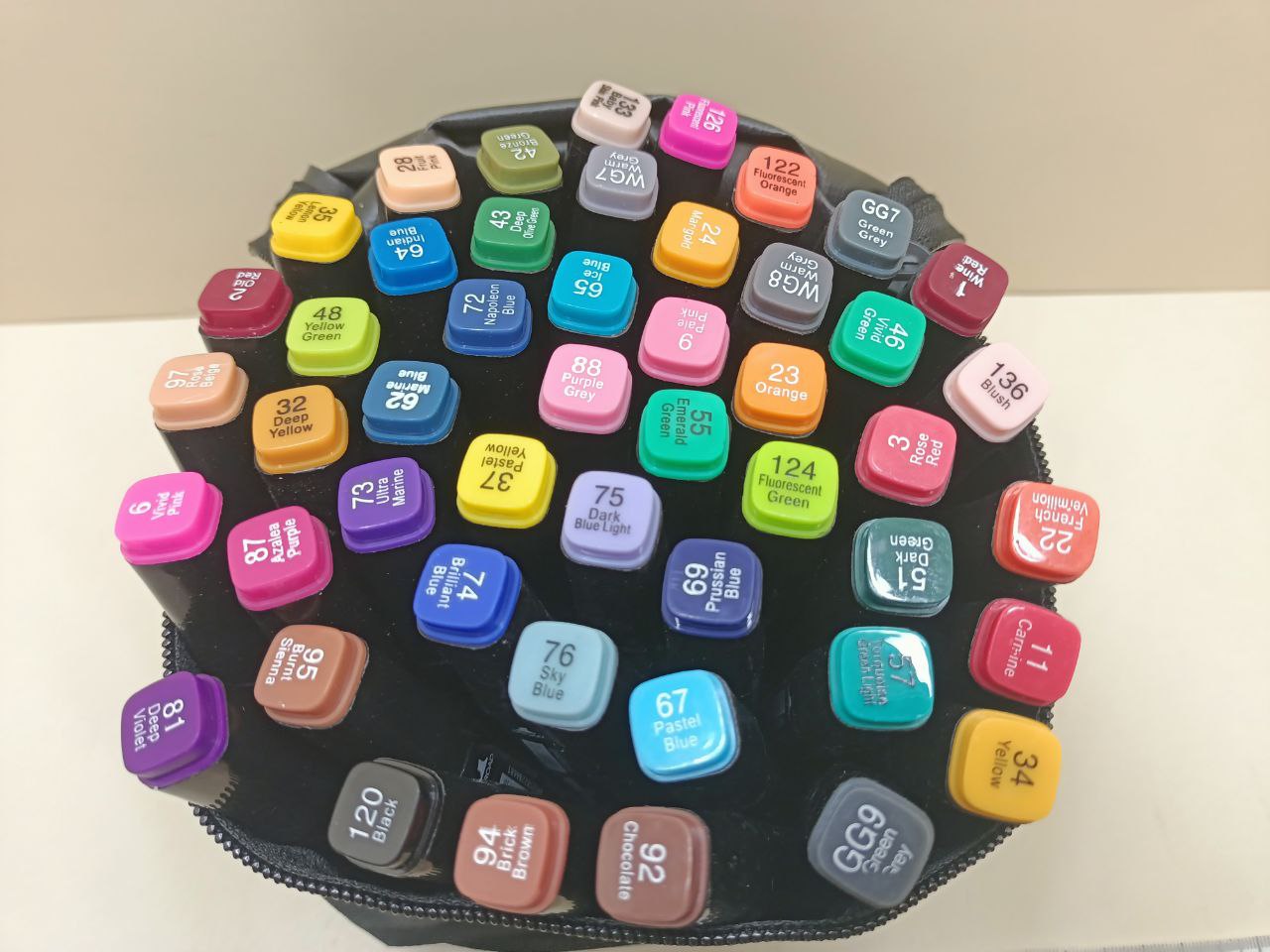 Набір двосторонніх спиртових скетч маркерів Touch 48 шт. Маркери для скетчингу двосторонні в чохлі - Зображення 2