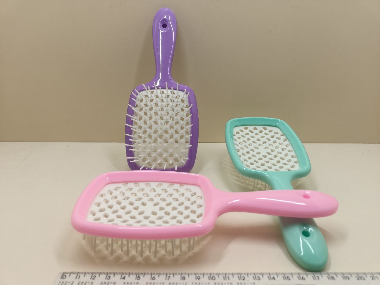 Гребінець продувний пластиковий з нейлоновими зубчиками Janeke Superbrush / Щітка для волосся масажна Janeke - Зображення 3